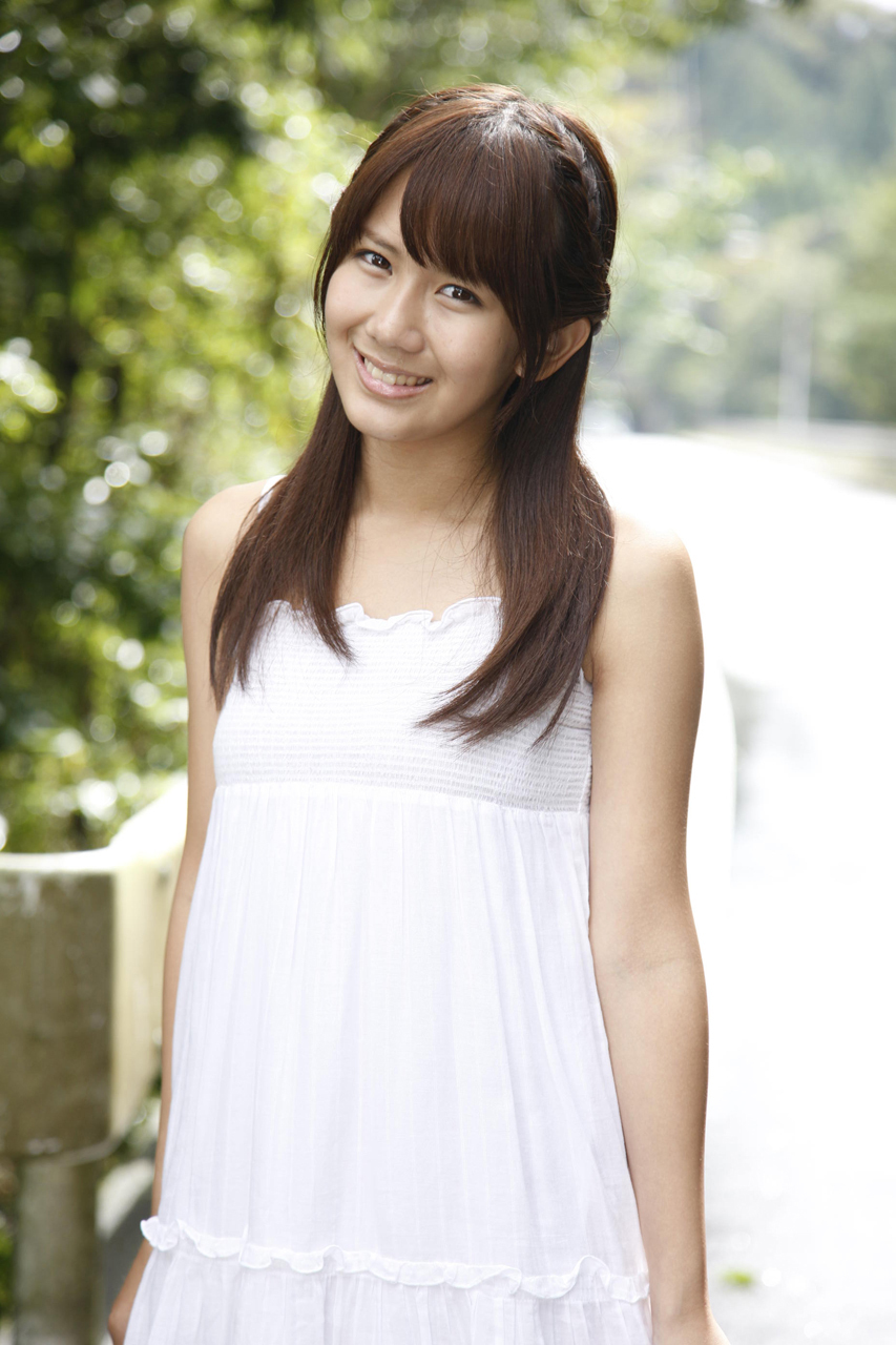 岡井千聖  日本写真 [Hello! Project Digital Books]